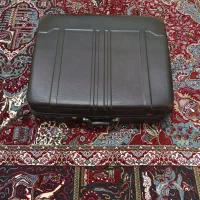 چمدان. مشکی