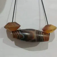 مهره عقیق شش پر