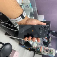 نیازمند همکار خانوم در موبایل فروشی