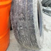 لاستیک خاور|قطعات یدکی و لوازم جانبی|کاشان, پشت شهربانی|دیوار