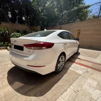 هیوندای النترا 2000cc، مدل ۲۰۱۷|خودرو سواری و وانت|تهران, عباس‌آباد|دیوار