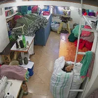 وسط کار و کارگر ساده جهت کار در تولیدی پوشاک