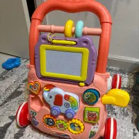 واکر و میز بازی کودک