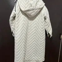 کاپشن|لباس|فومن, |دیوار