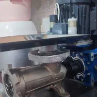 چرخ گوشت صنعتی سفارشی گیربکسی قدرتمند