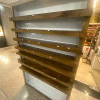 طبقه فروشگاهی متحرک