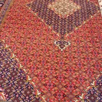 یک جفت فرش دستبافت و یک جفت فرش ماشینی برجسته|فرش|اردبیل, |دیوار