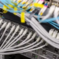 خدمات پسیو و کابل کشی شبکه و دوربین مداربسته|خدمات رایانه‌ای و موبایل|تهران, فاطمی|دیوار