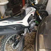 تریل پرواز 200