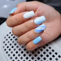 تخفیف ۵۰٪ کاشت ناخن|خدمات آرایشگری و زیبایی|فولادشهر, B2|دیوار
