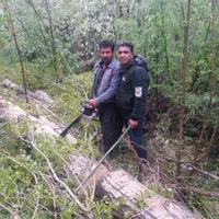 خدمات باغبانی شخم با تیلر سم پاشی فنس کشی هرسکاری|خدمات باغبانی و درختکاری|همدان, |دیوار