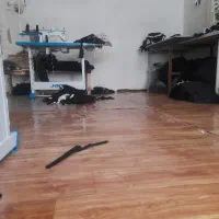وسط کار خانم