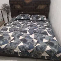 تخت دو نفره