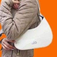 تولیدی کیف الو رنگ‌بندی کامل