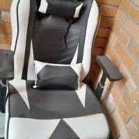 صندلی چرخ دار گیمی