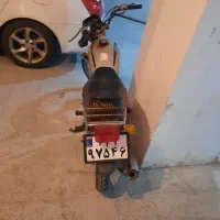 هندا ارژن موتور ۱۲۵ در حد مدل ۸۳|موتورسیکلت|رودهن, |دیوار