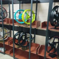 کارگر ماهر تراش CNC