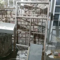 فروش یک عدد پنجره به همراه آهن