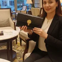 زیبایی و جذابیت در یک قاب|کیف، کفش، کمربند|سنندج, |دیوار