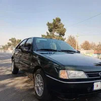 پژو 405 در حد