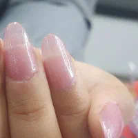 کاشت  ناخون ترمیم کاور  بم