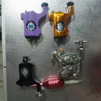 چند عدد دستگاه تتو گان و روتاری