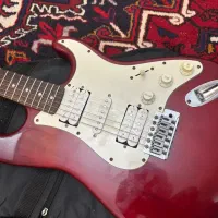 گیتار الکتریک برقی|گیتار، بیس، امپلیفایر|تبریز, |دیوار