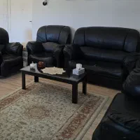 مبل و میز تلویزیون