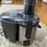 آبمیوه گیری کنوود