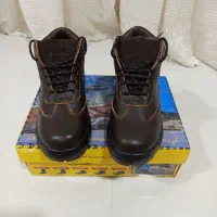 کفش ایمنی بهشتیان شماره ۴۳