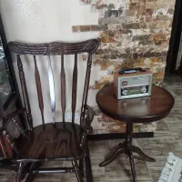 صندلی راک و میز خاطره