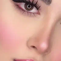 کاشت مژه ۱۵۰