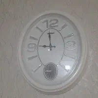 ساعت دو موتوره بزرگ