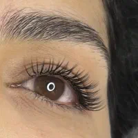 آموزش و خدمات اکستنشن مژه