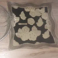 ظرف و ۱۲ تیکه دیگه کلا یک‌تومن