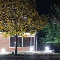 اجاره روزانه کلبه سنتی|اجارهٔ کوتاه‌مدت ویلا و باغ|الیگودرز, |دیوار