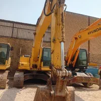 بیل کوماتسو  220 مدل 2010 و لاستیکی هیوندا 200|خودرو سنگین|شیراز, شهرک امیر کبیر|دیوار