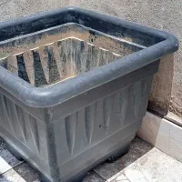 گلدان پلاستیکی  بزرگ ۸۰ در۸۰