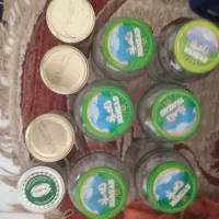 شیشه رب تمیز و نو