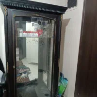 ویترین  چوبی