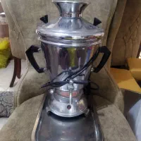 سماور ۶لیتری امینیان با سینی و کاسه در حد نو