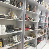 ویترین مغازه با وسایل|کتابخانه، شلف، قفسه‌های دیواری|ورامین, ورامین|دیوار