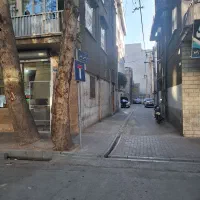 خانه-کلنگی-دوطبقه-قابل-ادغام-با-4همسایه