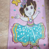 فرش اتاق کودک کاملا سالم. 400تومن