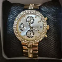 ۲ عدد ساعت زنانه اصل برند GUCCIو Daniel Wellington