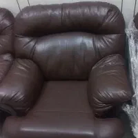 مبل اداری چرمی بسیار با کیفیت