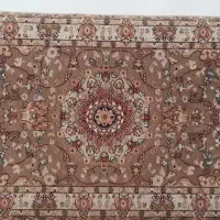 یک جفت پشتی|پشتی|تهران, خلیج فارس|دیوار