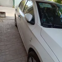 فروش خودرو تارا اتوماتیک v4lx