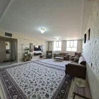 آپارتمان طبقه اول میدان آزادی