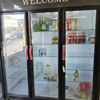 یخچال 3درب. قفسه. میز پیخوان. استند چیپس. ترازو